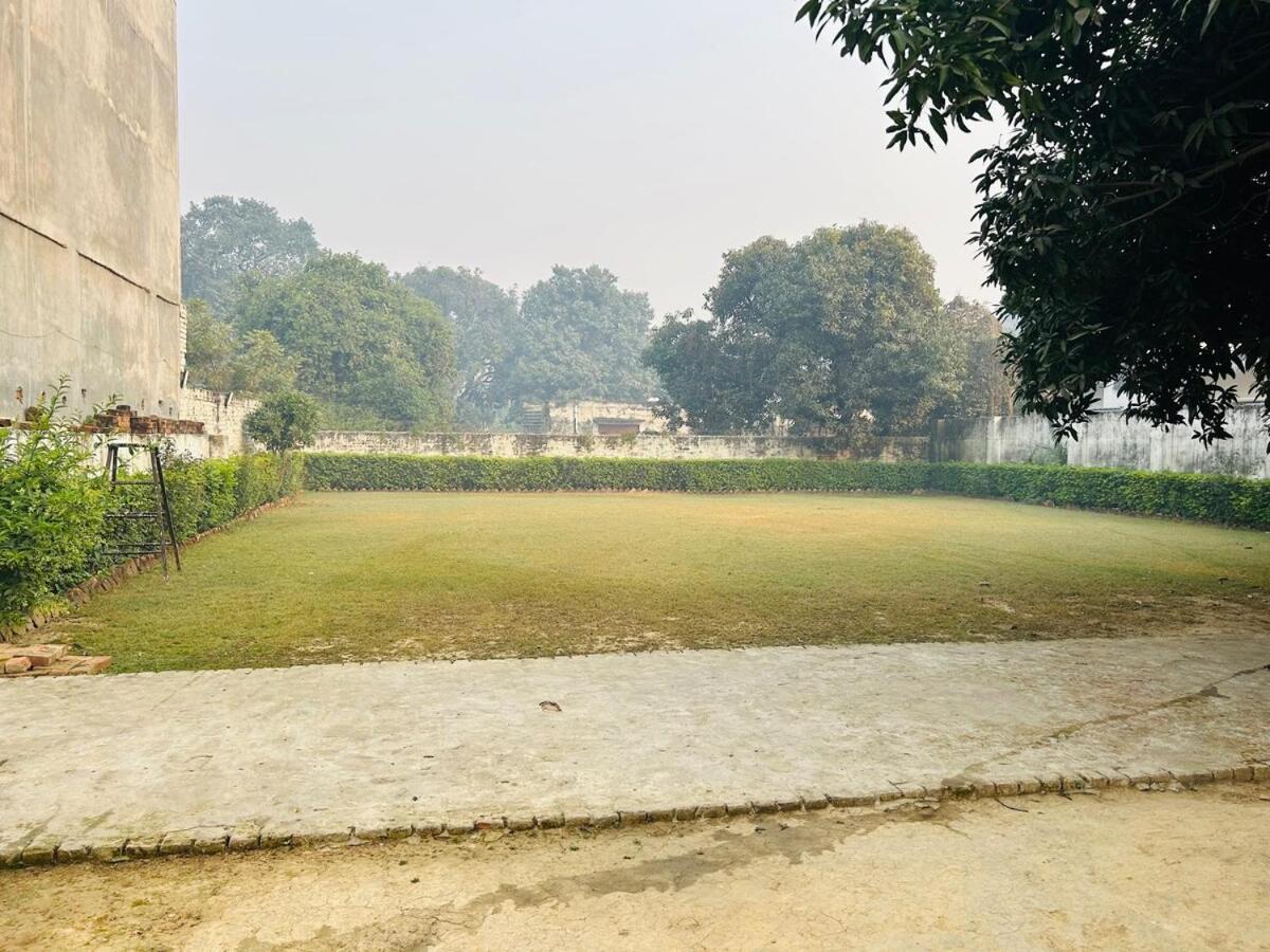 Jamuna Kunj Bénarès Extérieur photo